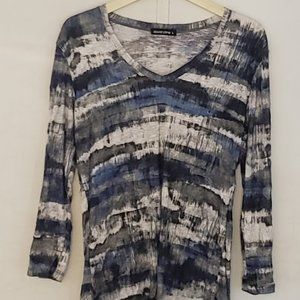 Women's top In excellent condition